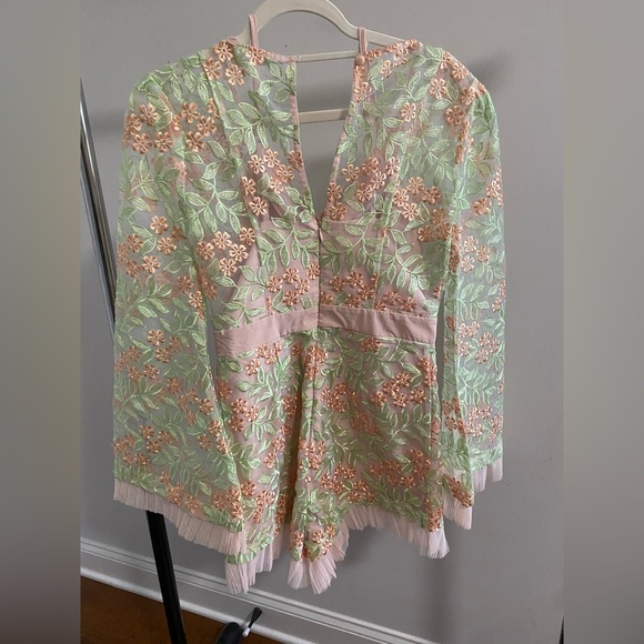 Romper - Picture 2 of 5